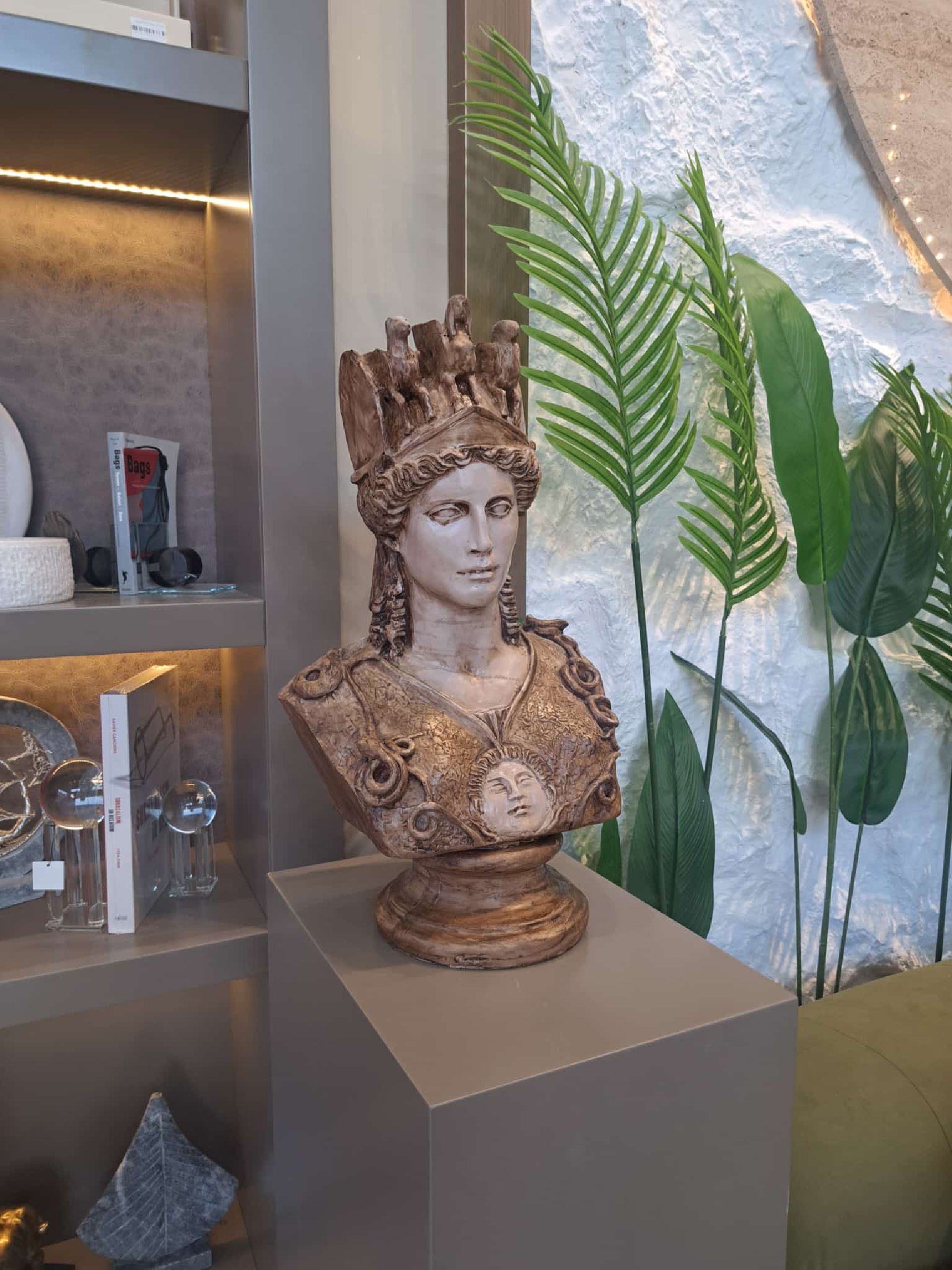 Artemis Büstü – Mitolojik Estetiğin Zamansız Yorumu