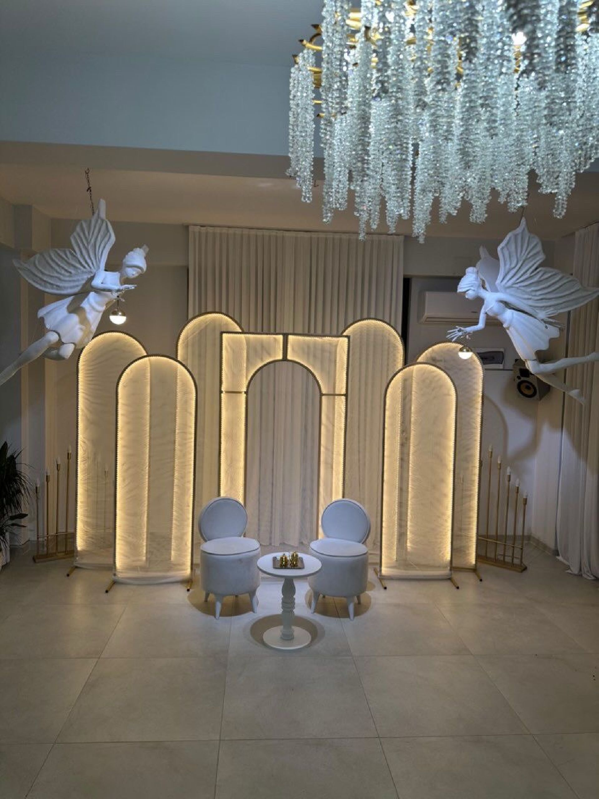 Uçan peri - Masalı ve Büyüleyici Aydınlatma 